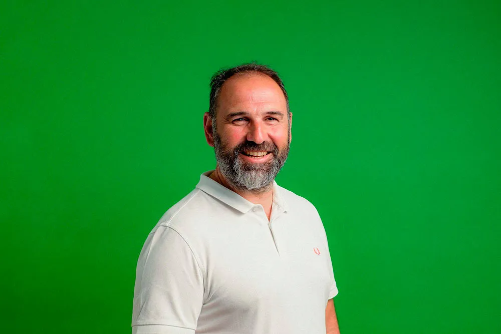 Retrato de Javier González.