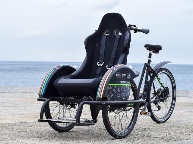 Material deportivo adaptado de Enki, imaxe 4.